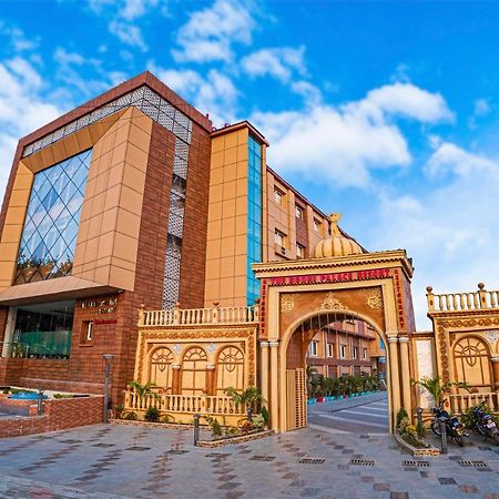 The Bodhi Palace Resort Exterior photo