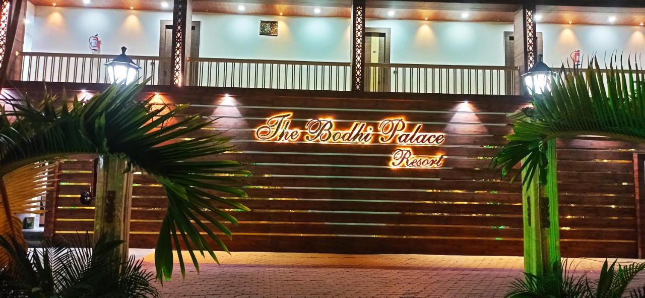 The Bodhi Palace Resort Exterior photo